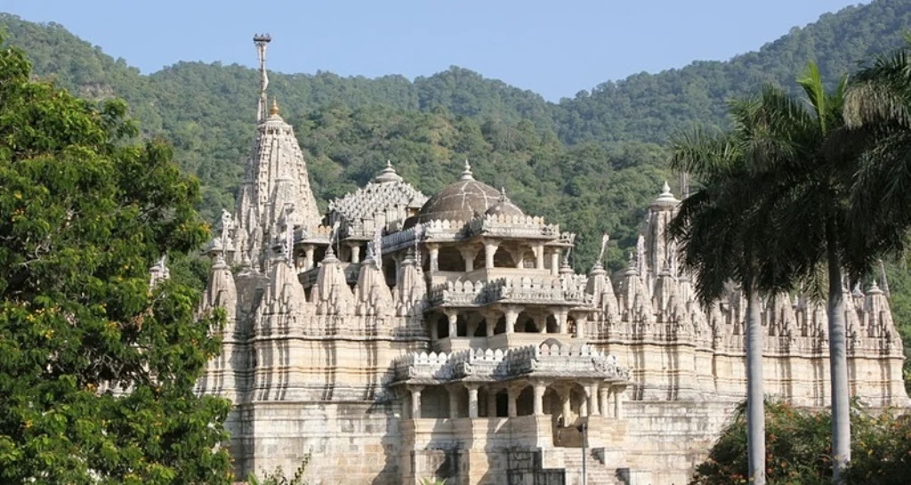 Kumbhariya-Jain-Temples