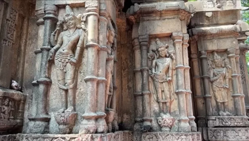 Sculptures-carved-on-Kamakhya-Temple